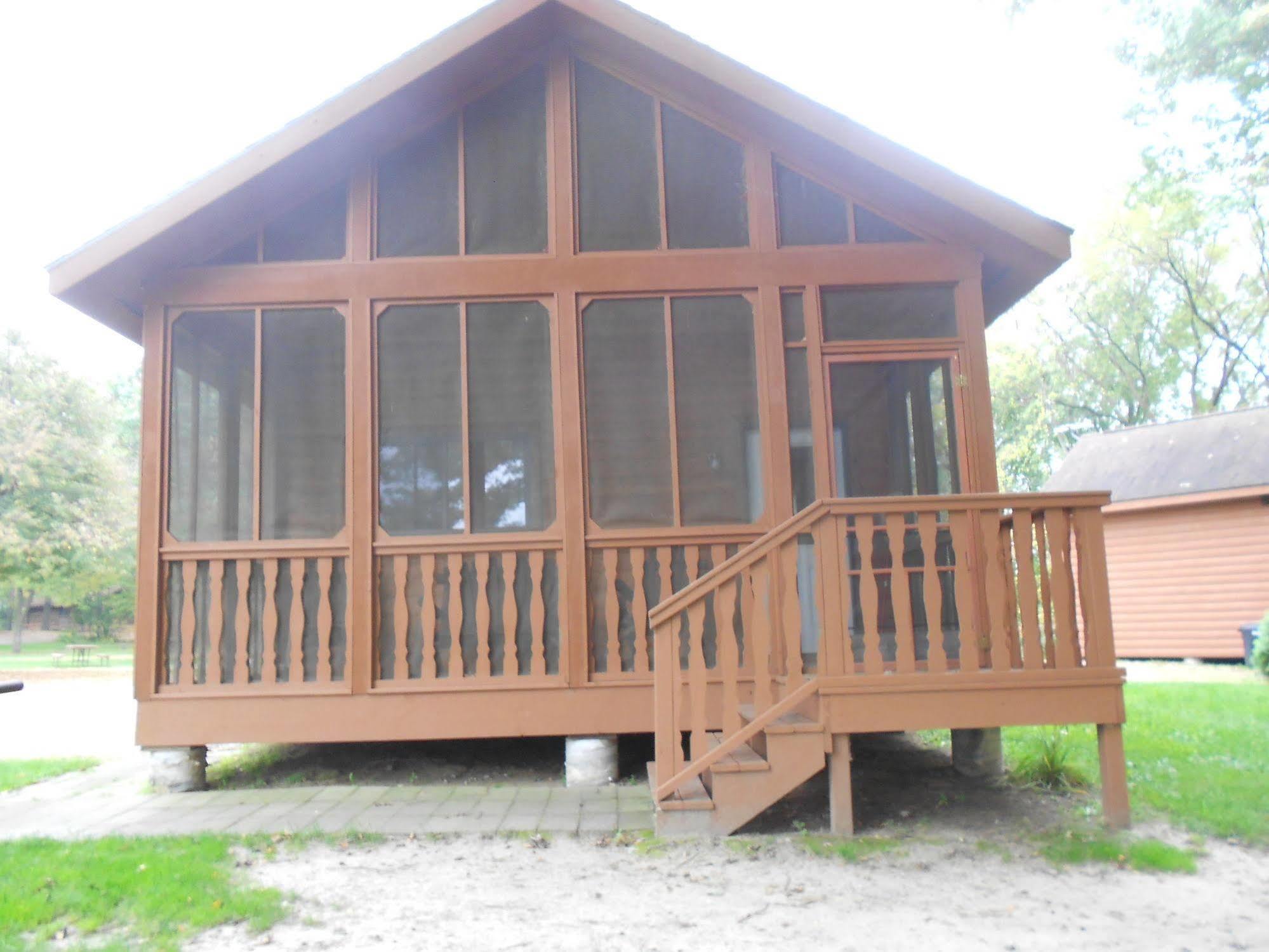 Neshonoc Lakeside Camping Resort West Salem Exterior photo